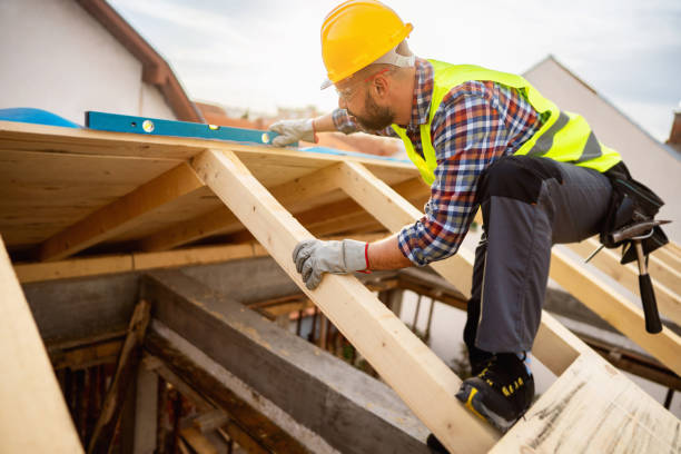 Quick and Trustworthy Emergency Roof Repair Services in Willits, CA